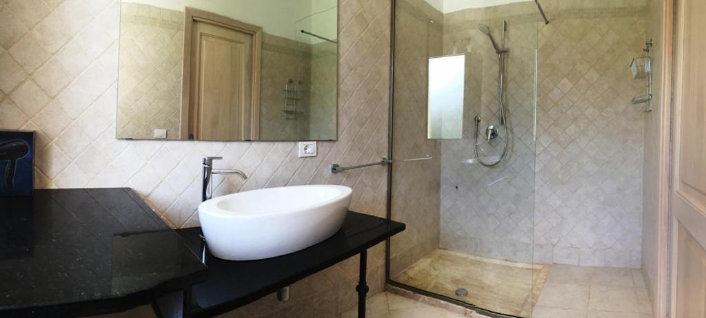 Villa Florida - Prestige Exclusive Rooms & Luxury Villas San Teodoro  Pokój zdjęcie